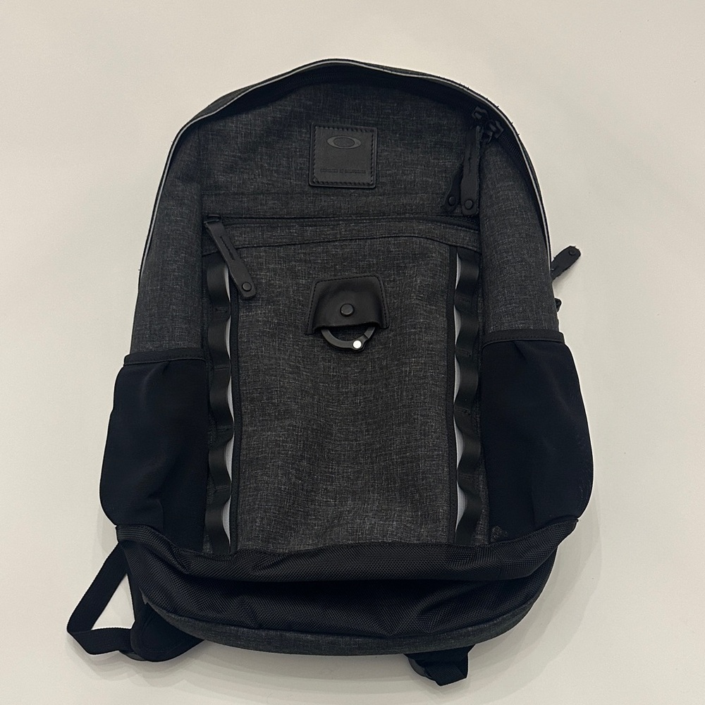 Oakley Charcoal and Black Men's Backpack